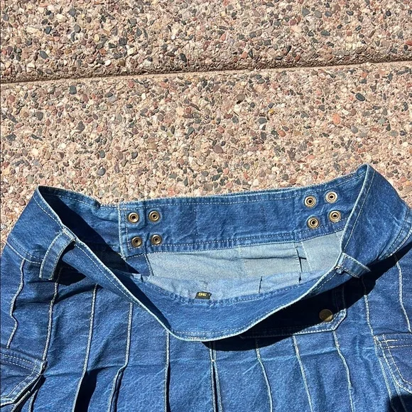 Utility Kilt for Men or Women in Denim 36/12 - Picture 6 of 7